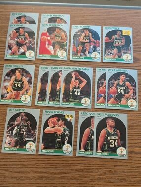 NBA Hoops Milwaukee Bucks Basketball Card Lot - Green/White